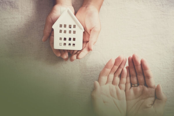 Saiba como prevenir e tratar as fraudes nas doações